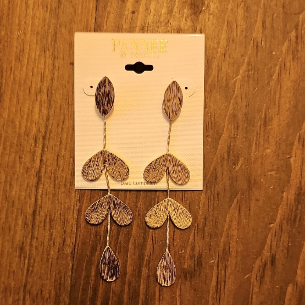 Kohl's Gold Leaf Dangle Earrings